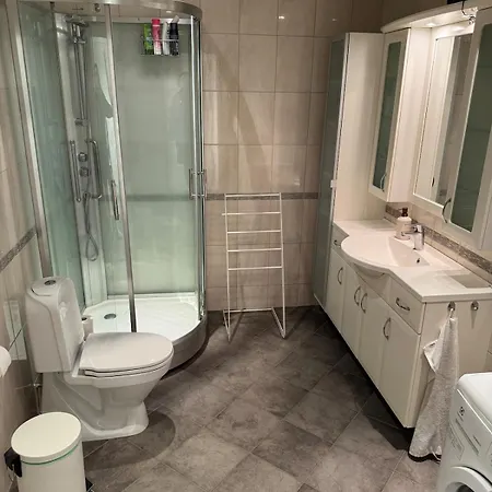 In Apartman *