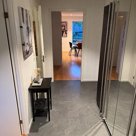 In Apartman *
